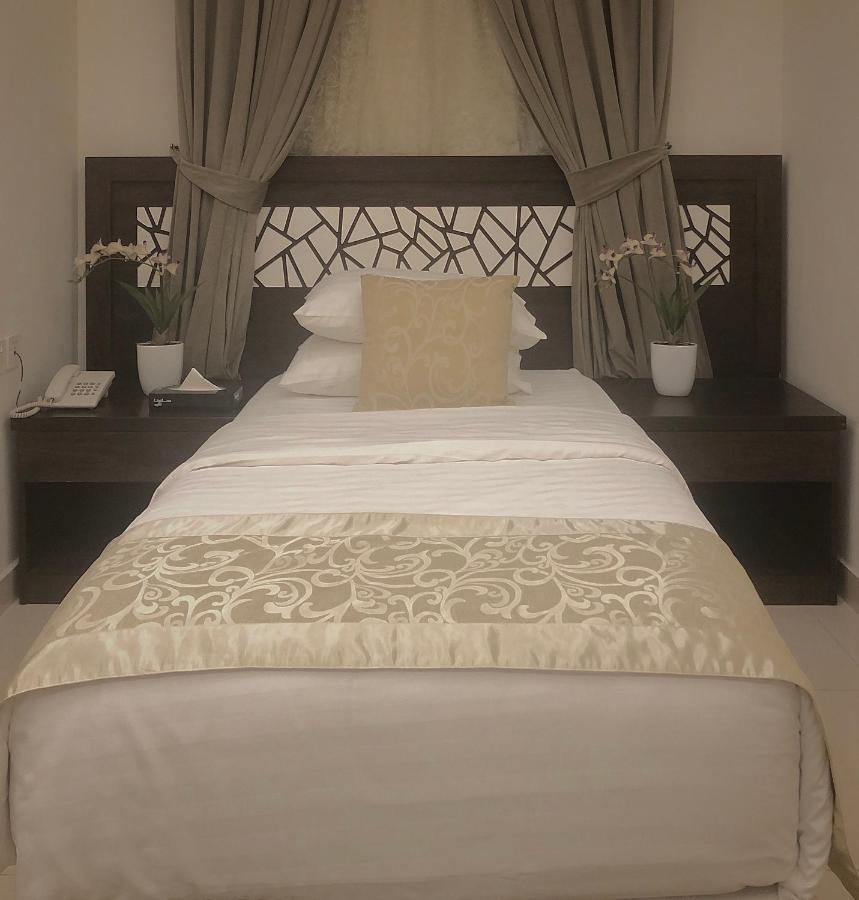 Al Louloah Al Baraqah Furnished Apartments Dschidda Exterior foto